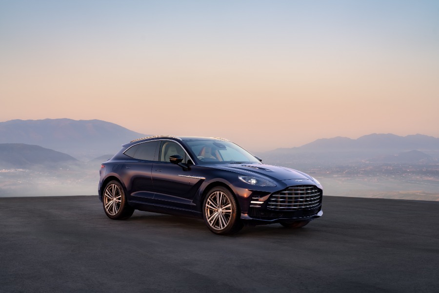 Aston Martin DBX GT: Ultra Refinement, Effortless Performance